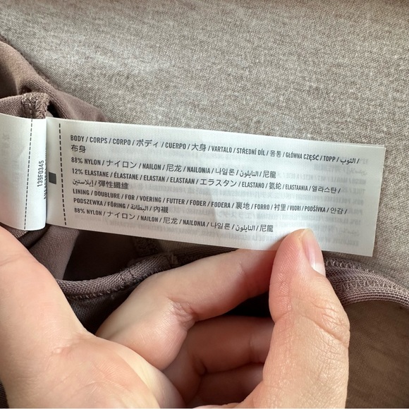 A&F Never Worn Long Sleeve Bodysuit With Mesh New With Tags - Picture 11 of 14